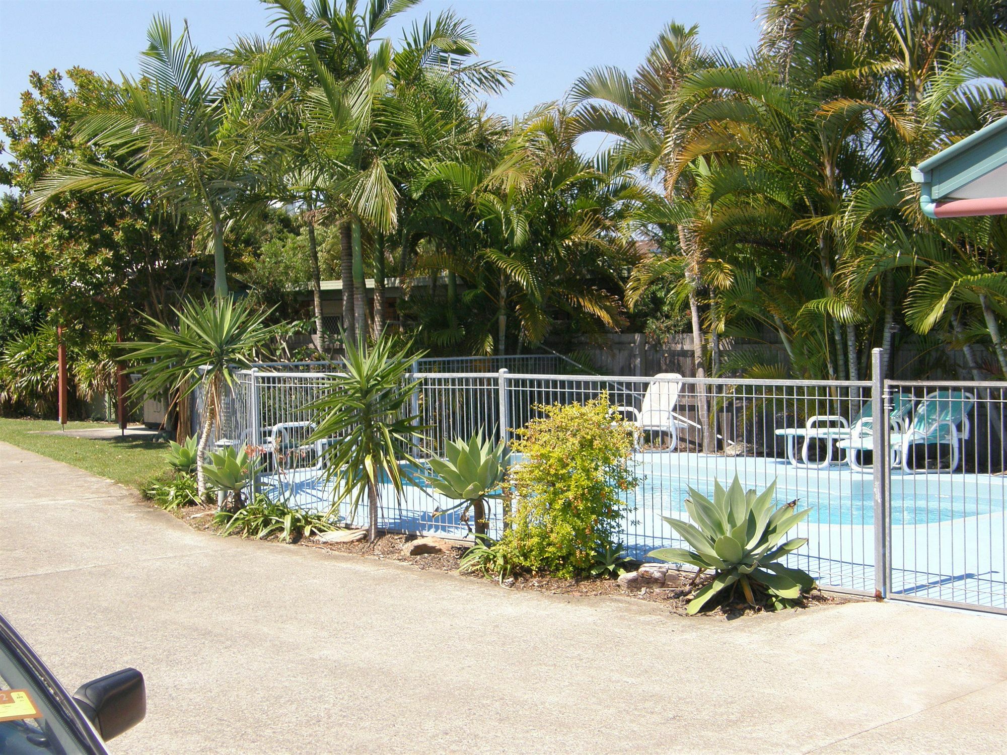 Dolphin Sands Holiday Cabins คอฟฟ์ฮาร์เบอร์ ภายนอก รูปภาพ